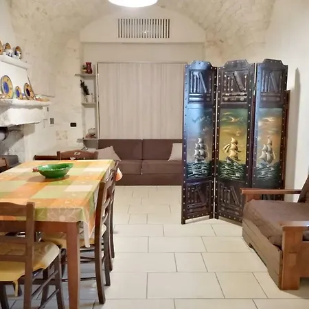 Lamia Zizzi * Ostuni