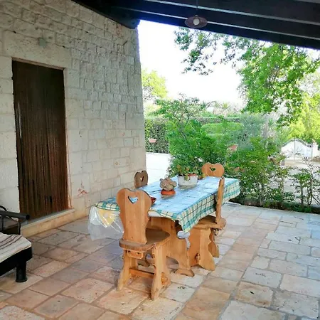 Lamia Zizzi Ostuni